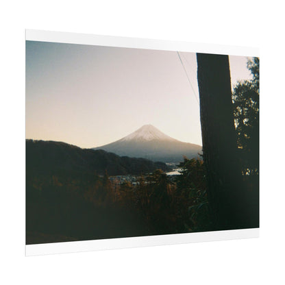 Mount Fuji Sunset Poster — Vintage-Style Japanese Landscape Print (use film camera)